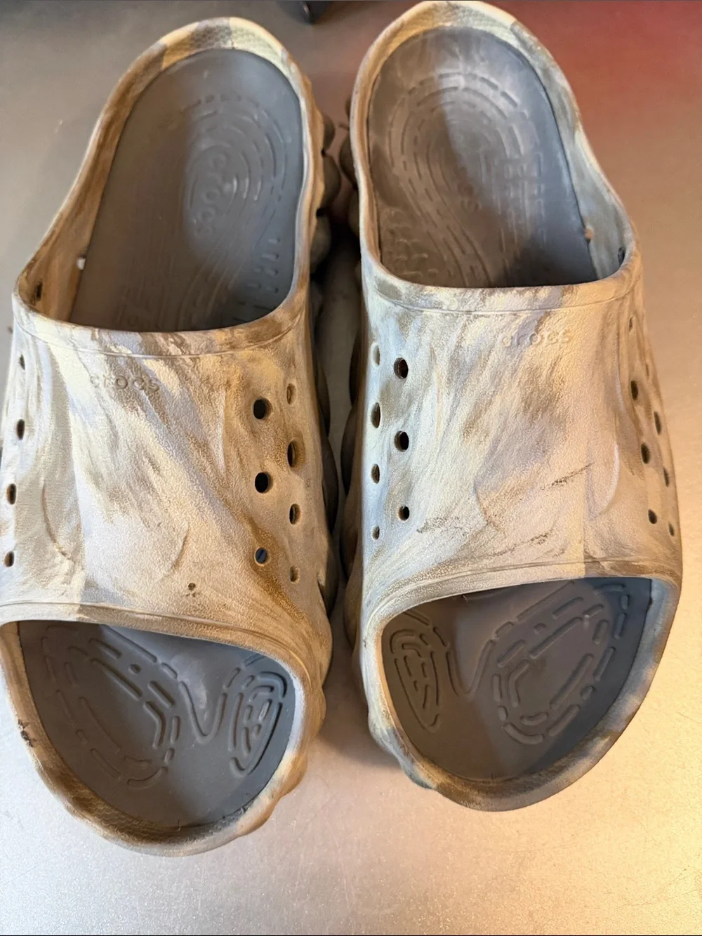 CROCS Marbled Beige and Gray Slip-On Clogs